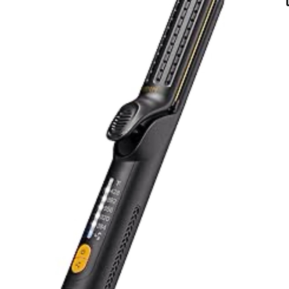 WEEyum black and Gold Hair Straightener